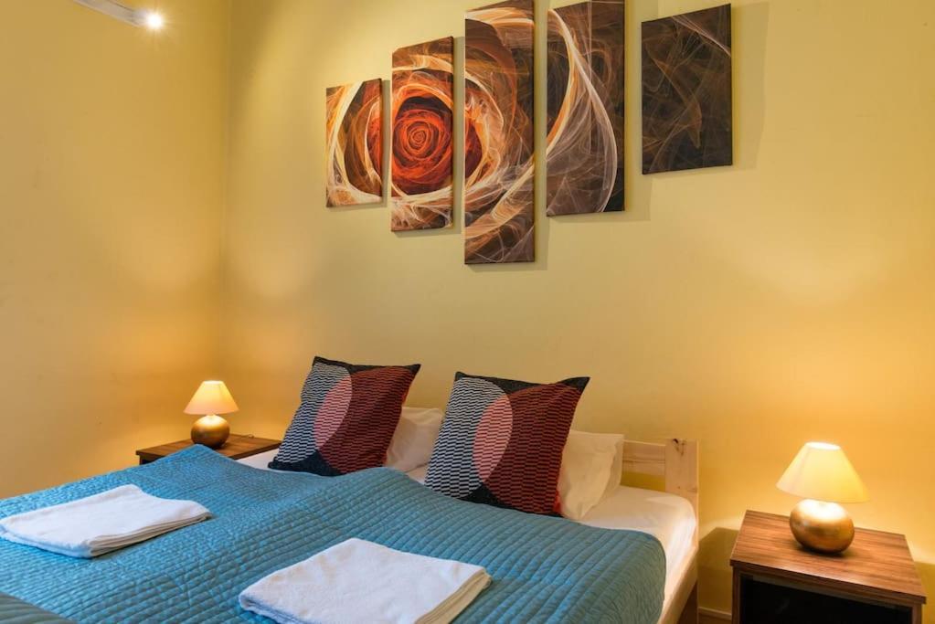 Big Cosy Retro Apt, Free Parking, 15Min Oldtown & Kazimierz - By Homelike Krakow Ngoại thất bức ảnh